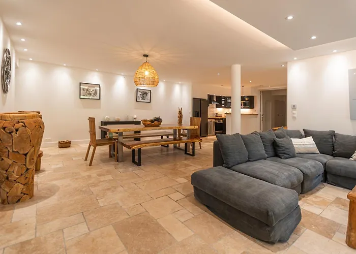 Magnifique A 100 M Climatisation Vue Exceptionnelle فيلة