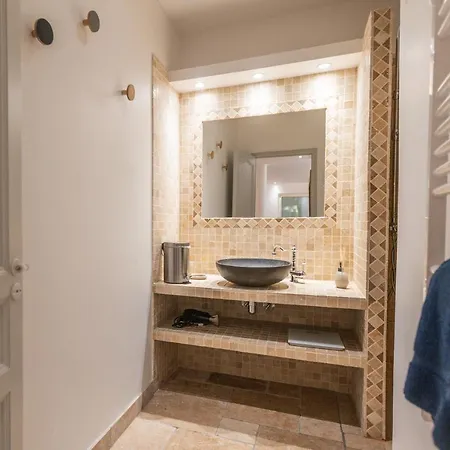 Magnifique A 100 M Climatisation Vue Exceptionnelle * Sainte-Maxime