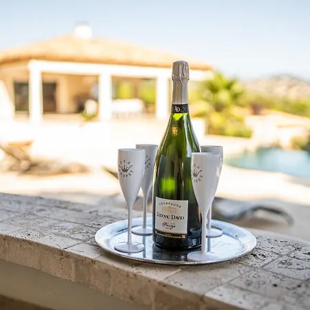 Magnifique A 100 M Climatisation Vue Exceptionnelle Villa *