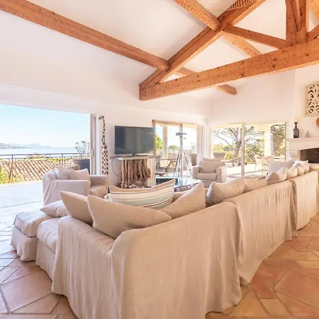 Magnifique A 100 M Climatisation Vue Exceptionnelle Villa Sainte-Maxime