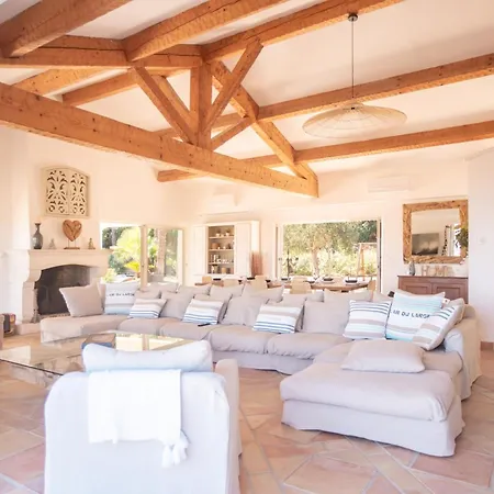 Magnifique A 100 M Climatisation Vue Exceptionnelle