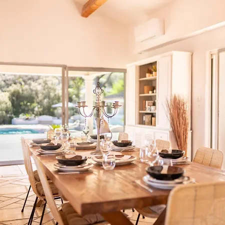 Magnifique A 100 M Climatisation Vue Exceptionnelle * Sainte-Maxime