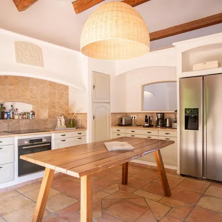 Magnifique A 100 M Climatisation Vue Exceptionnelle *