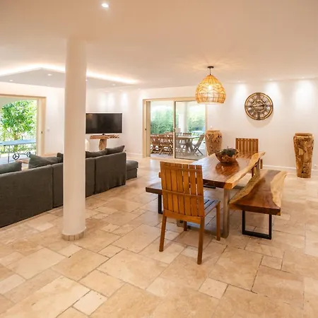 Magnifique A 100 M Climatisation Vue Exceptionnelle Sainte-Maxime