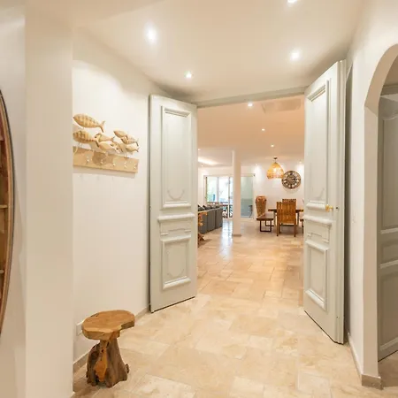 Magnifique A 100 M Climatisation Vue Exceptionnelle Villa *