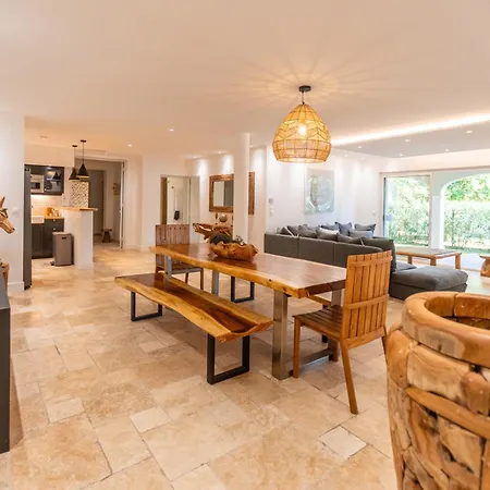 Villa Magnifique A 100 M Climatisation Vue Exceptionnelle Sainte-Maxime