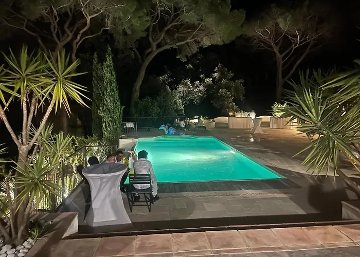 Magnifique A 100 M Climatisation Vue Exceptionnelle