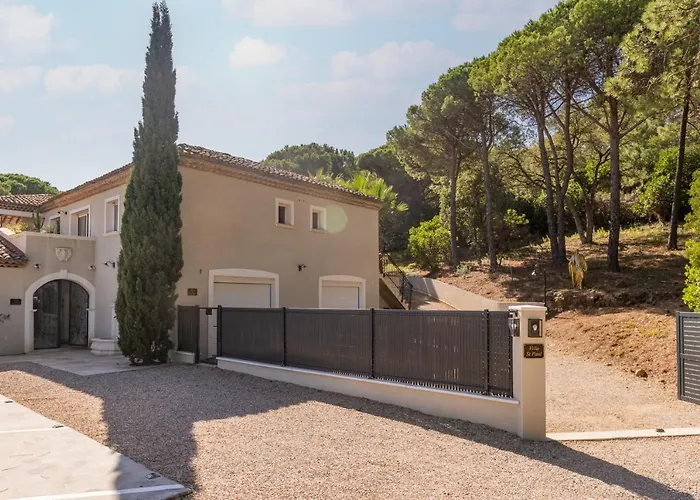 Magnifique A 100 M Climatisation Vue Exceptionnelle