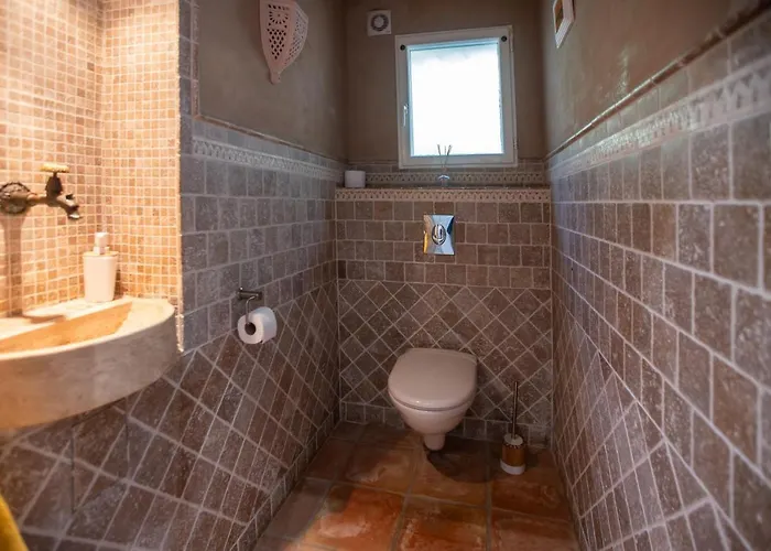 Magnifique A 100 M Climatisation Vue Exceptionnelle *