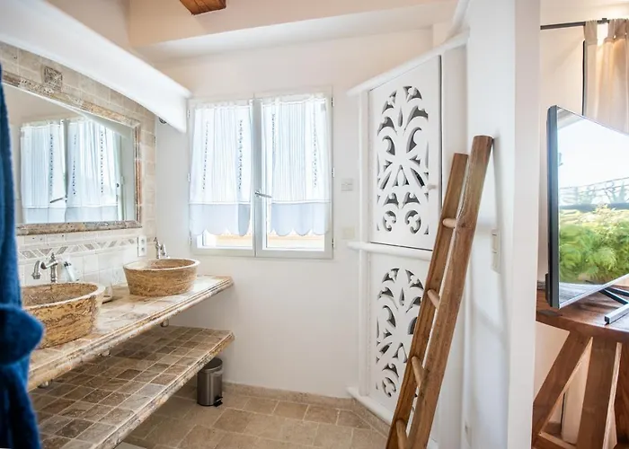 Magnifique A 100 M Climatisation Vue Exceptionnelle Villa *