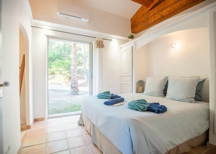 Magnifique A 100 M Climatisation Vue Exceptionnelle * Sainte-Maxime