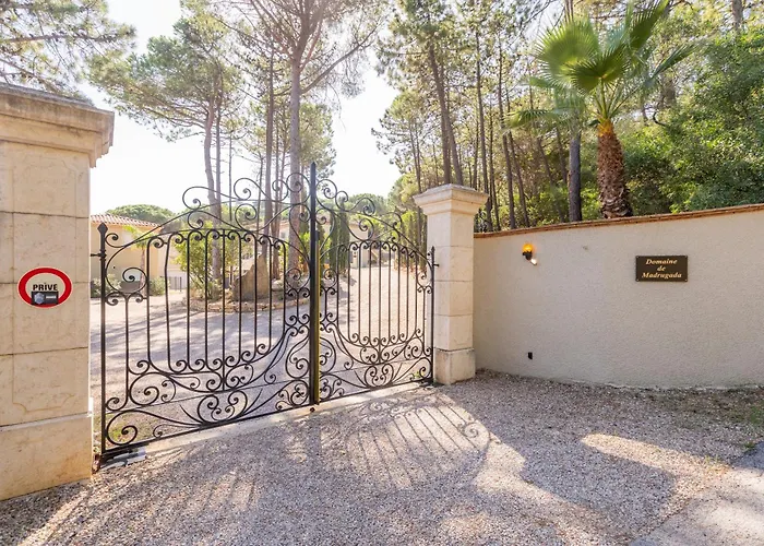 Magnifique A 100 M Climatisation Vue Exceptionnelle Villa *