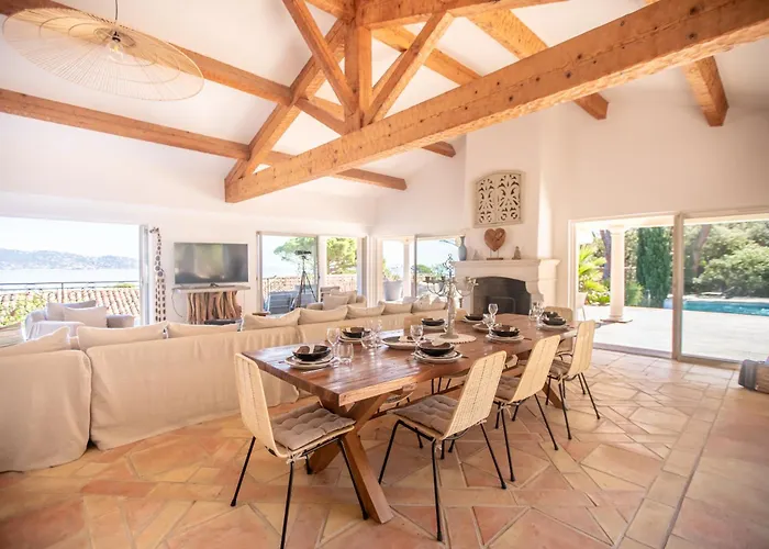 Magnifique A 100 M Climatisation Vue Exceptionnelle Sainte-Maxime