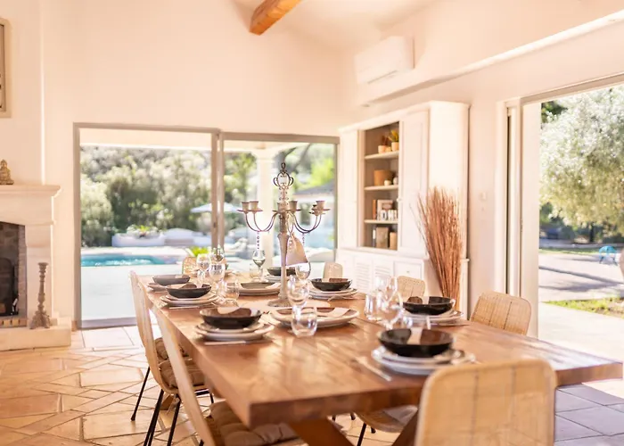 Magnifique A 100 M Climatisation Vue Exceptionnelle * Sainte-Maxime