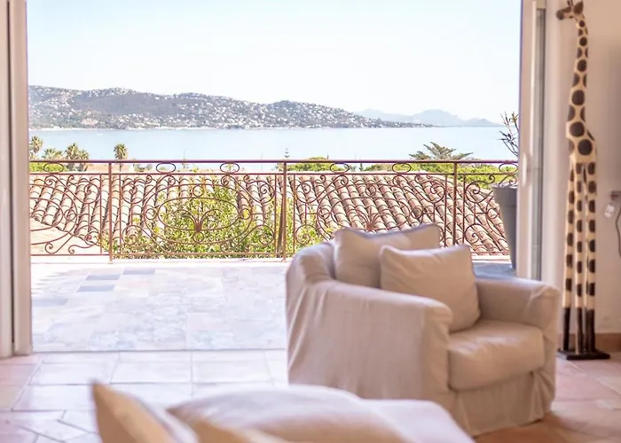 Villa Magnifique A 100 M Climatisation Vue Exceptionnelle Sainte-Maxime