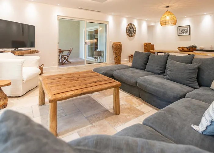 Magnifique A 100 M Climatisation Vue Exceptionnelle Villa Sainte-Maxime